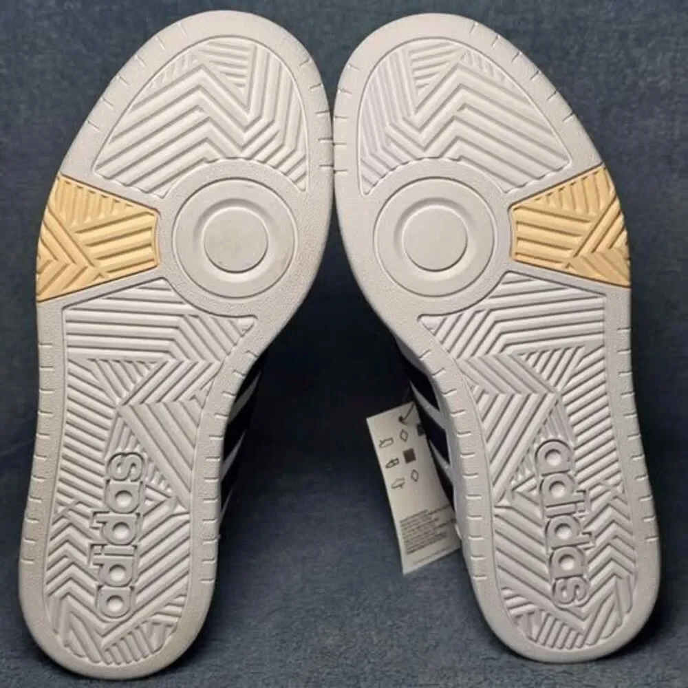 New Adidas Hoops 3.0 Mid Sneakers Womens Size 10 or Mens Size 9